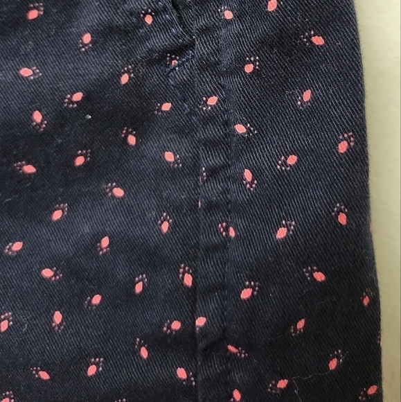 Gap Khakis City 3 inch shorts navy print 14 - Picture 3 of 9